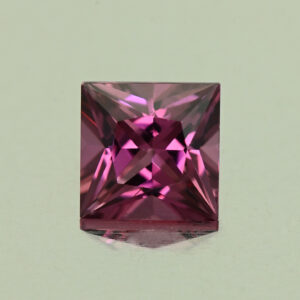 UmbaliteGarnet princess 5.0mm 0.86cts N ug1063
