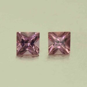 UmbaliteGarnet princess pair 4.0mm 0.71cts N ug716