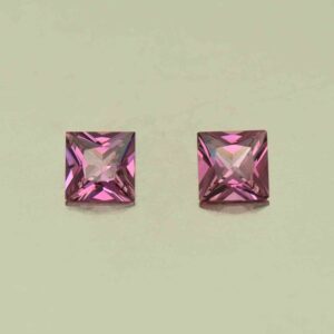 UmbaliteGarnet princess pair 4.0mm 0.75cts N ug708