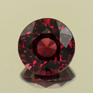 UmbaliteGarnet round 10.3x10.3x6.6mm 5.71cts N ug1567