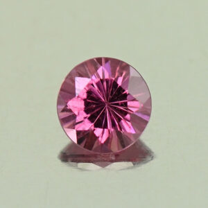 UmbaliteGarnet round 3.0mm 0.14cts N ug1072 SOLD