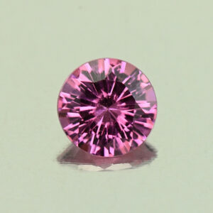 UmbaliteGarnet round 4.5mm 0.39cts N ug1077