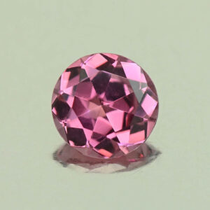 UmbaliteGarnet round 5.7mm 0.73cts N ug1089