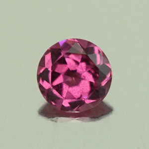 UmbaliteGarnet round 5.8mm 0.73cts N ug1090