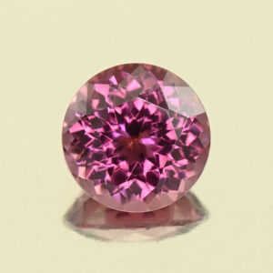 UmbaliteGarnet round 6.4mm 1.23cts N ug1481
