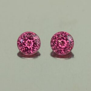 UmbaliteGarnet round pair 4.5mm 0.89cts N ug797 1
