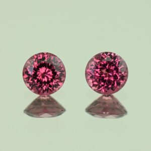 UmbaliteGarnet round pair 5.5mm 1.52cts N ug1277