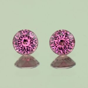 UmbaliteGarnet round pair 5.5mm 1.54cts N ug1278
