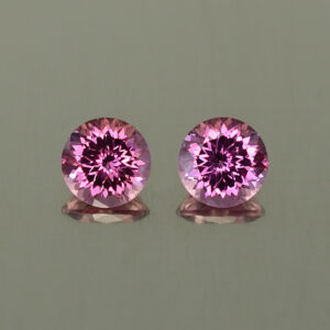 UmbaliteGarnet round pair 5.5mm 1.57cts N ug721 SOLD