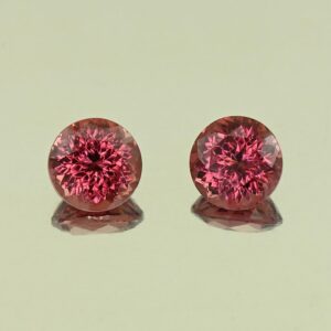 UmbaliteGarnet round pair 6.5mm 2.85cts N ug1487