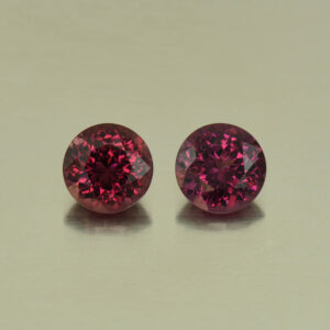 UmbaliteGarnet round pair 7.2mm 3.46cts N ug331 SOLD