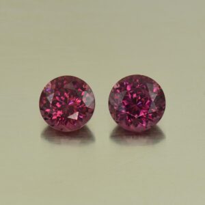 UmbaliteGarnet round pair 7.5 7.7mm 4.31cts N ug339 SOLD