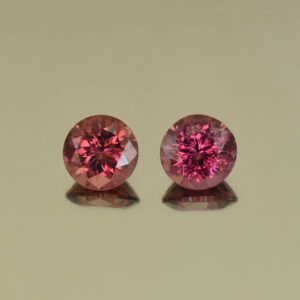 UmbaliteGarnet round pair 7.5mm 4.19ts N ug337 1