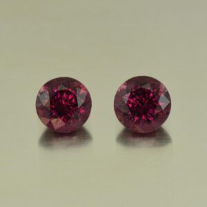 UmbaliteGarnet round pair 8.0 8.2mm 5.44cts N ug346