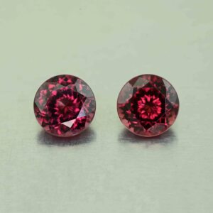 UmbaliteGarnet round pair 8.5mm 5.85cts N ug855 scaled 1 SOLD