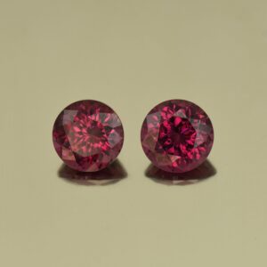 UmbaliteGarnet round pair 8.7mm 6.42ts N ug355 scaled 1 SOLD