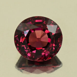 UmbaliteGarnet roval 10.4x9.6x6.6mm 5.47cts N ug1570