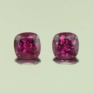 UmbaliteGarnet sq cush pair 5.5mm 1.92cts N ug1132 SOLD