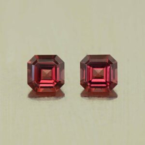 UmbaliteGarnet sq eme cut pair 5.0mm 1.48cts N ug1320