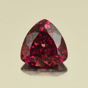 UmbaliteGarnet trill 10.5mm 4.72cts N ug759
