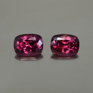 Umbalite cush pair 10.7 10.5x8.1mm 8.25cts ug597 SOLD