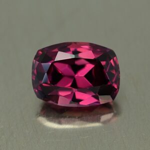 Umbalite cushion 8.5x6.2mm 2.30cts ug420