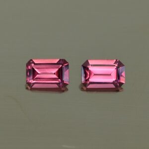 Umbalite eme cut pair 5.9x3.9mm 1.12cts ug723