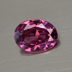 Umbalite oval 8.1x6.1mm 1.24cts ug418