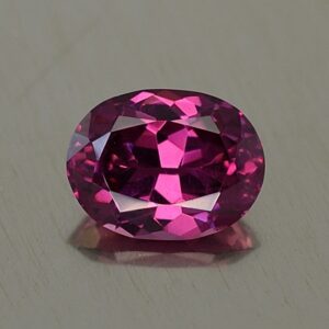 Umbalite oval 9.1x6.9mm 2.06cts ug405
