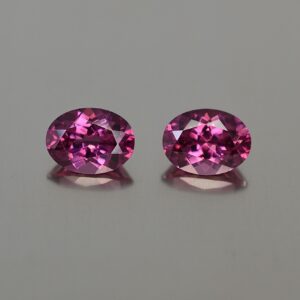 Umbalite oval pair 8.1x6.0mm 3.08cts ug533