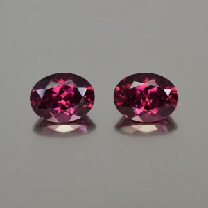 Umbalite oval pair 8.5x6.5mm 3.89cts ug538