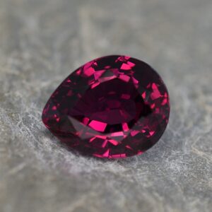 Umbalite pear 13.2x10.5mm 8.27cts ug201