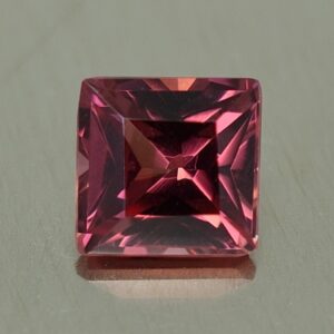Umbalite princess 6.0mm 1.44cts ug454