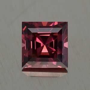 Umbalite princess 6.9mm 1.93cts ug378 SOLD