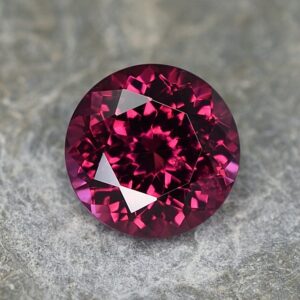 Umbalite round 9.3mm 3.70cts ug520 SOLD
