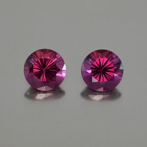 Umbalite round pair 7.1mm 3.52cts ug628