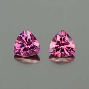 Umbalite trillion pair 6.0mm 1.88cts ug372