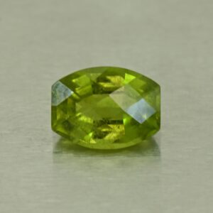Vesuvianite ch bar 8.1x6.1mm 1.59cts N vs199