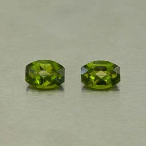 Vesuvianite ch bar pair 7.0x5.0mm 1.75cts N vs204