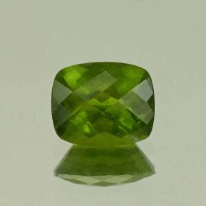 Vesuvianite ch cush 11.2x9.2mm 4.73cts N vs170
