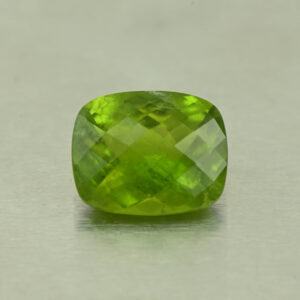 Vesuvianite ch cush 11.3x9.3mm 4.47cts N vs216