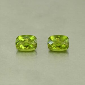 Vesuvianite ch cush pair 8.1x6.1mm 3.39cts N vs227