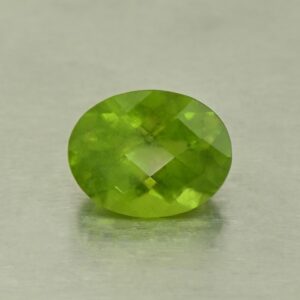 Vesuvianite ch oval 9.0x7.0mm 2.18cts N vs234