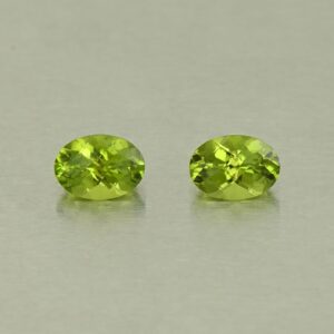 Vesuvianite ch oval pair 7.0x5.0mm 1.75cts N vs248
