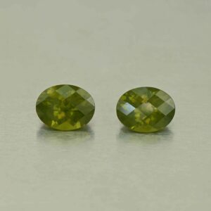 Vesuvianite ch oval pair 9.1x7.0mm 4.04cts N vs250 scaled 1