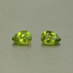 Vesuvianite ch pear pair 7.0x4.9mm 1.34cts N vs269