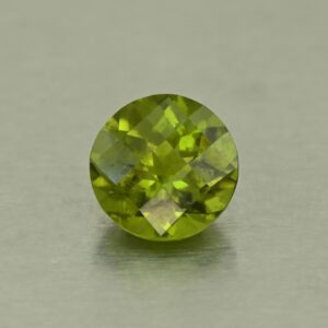 Vesuvianite ch round 7.0mm 1.35cts N vs281