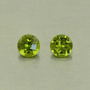 Vesuvianite ch round pair 5.0mm 1.04cts N vs290 SOLD