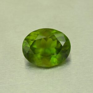 Vesuvianite oval 15.8x12.6mm 9.34cts N vs130