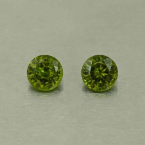 Vesuvianite round pair 6.5mm 2.24cts N vs334